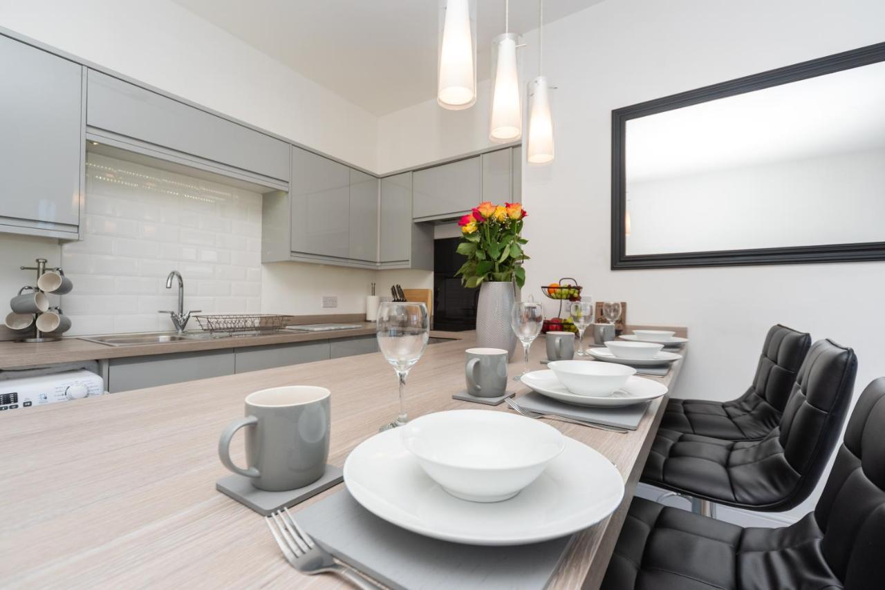 Sea Views Stunning 2 Bedroom Apartment # Lowestoft Luaran gambar